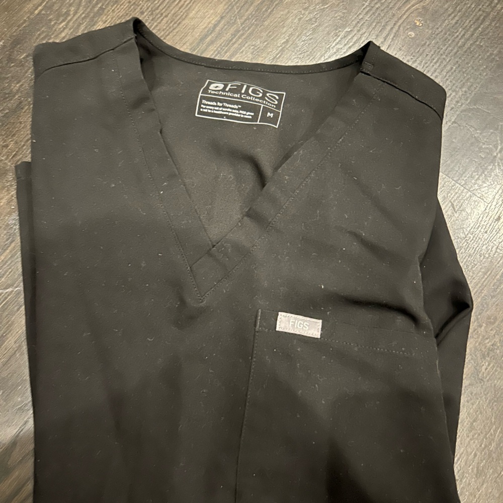 Figs scrub top medium